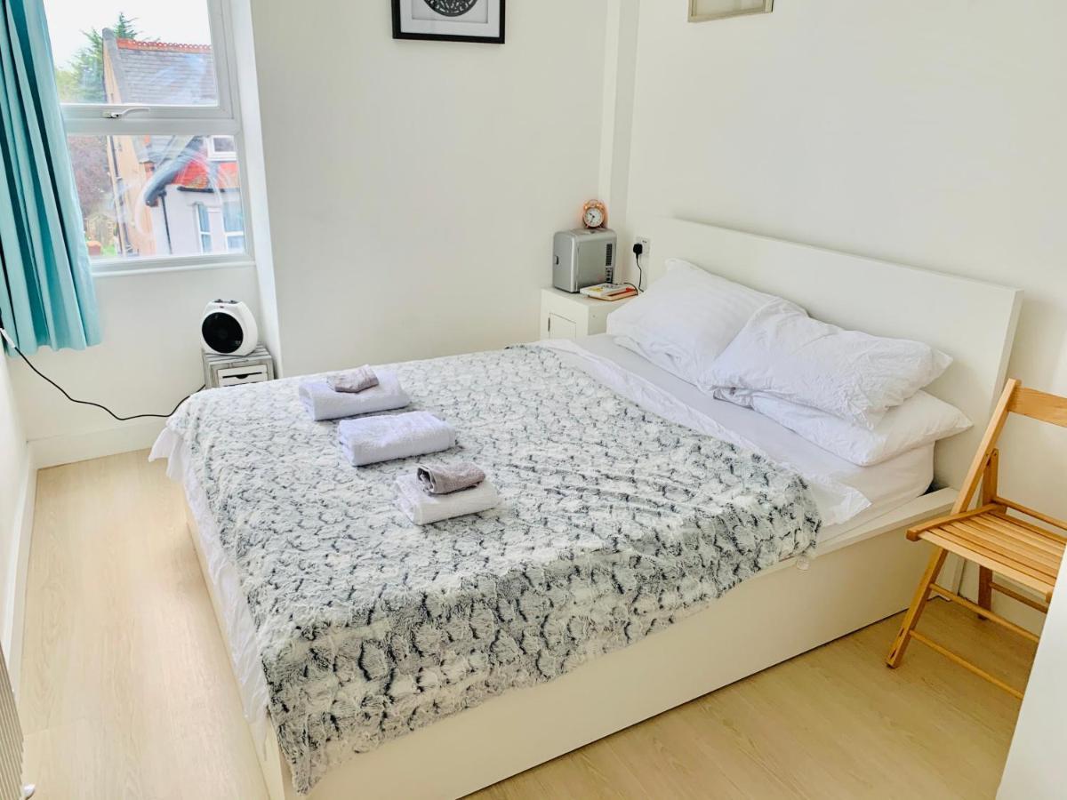 Quiet Cosy Rooms Гарроу Екстер'єр фото