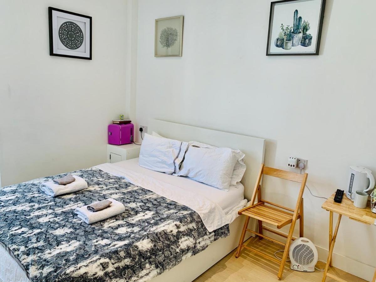 Quiet Cosy Rooms Гарроу Екстер'єр фото