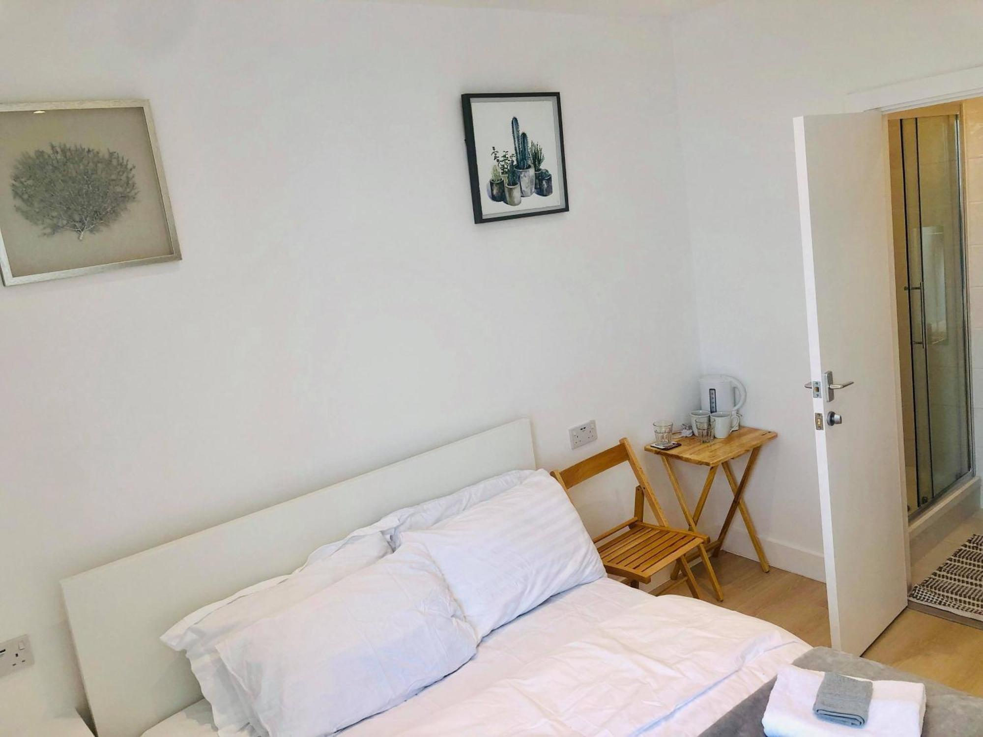 Quiet Cosy Rooms Гарроу Номер фото